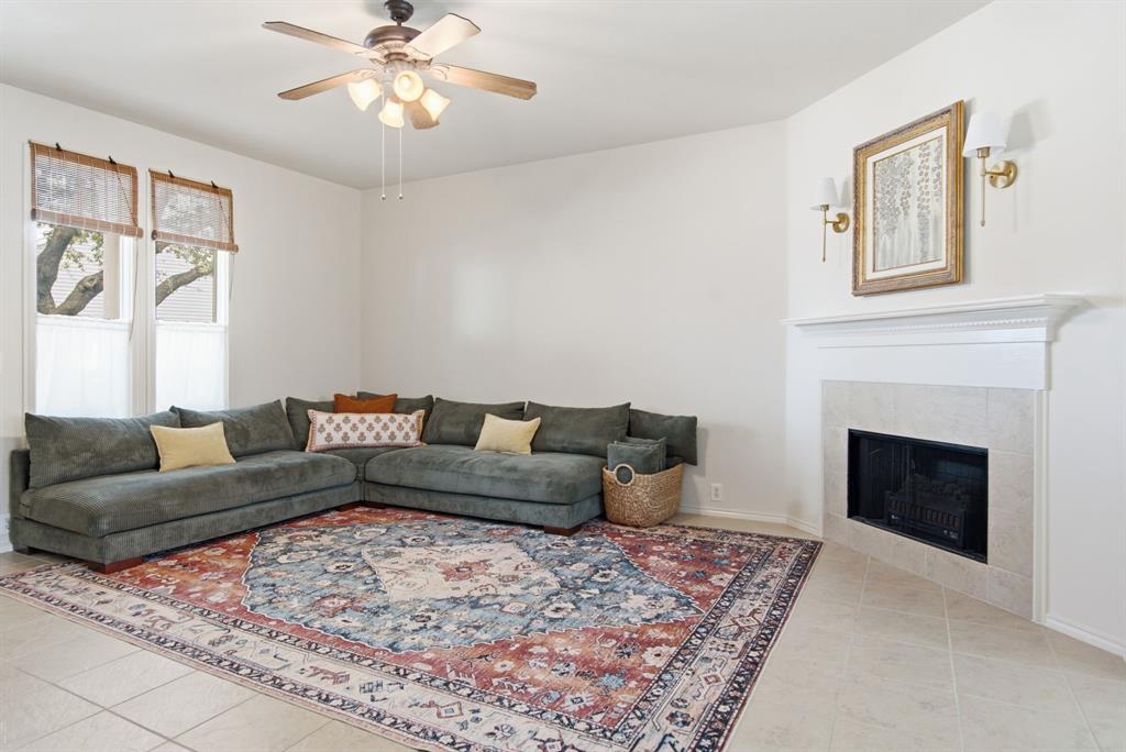 Villages Of Crawford Farms Th - Residential
