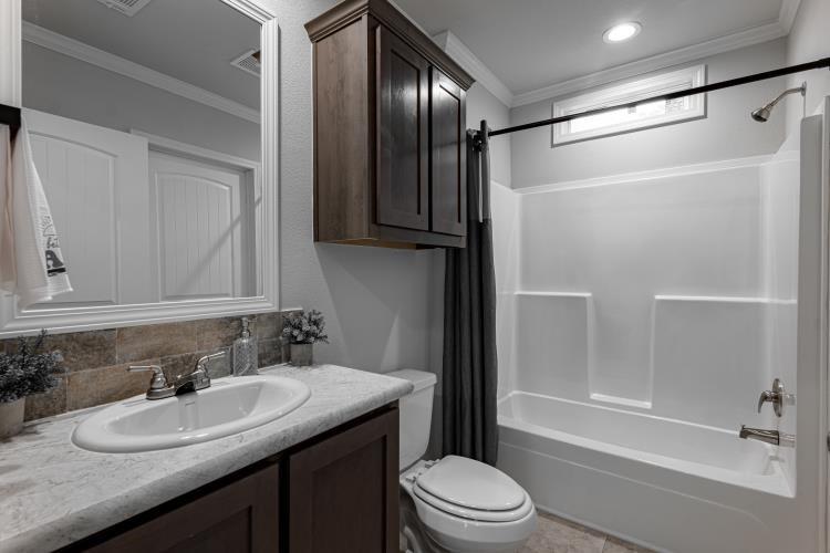 WEST SIDE - Residential