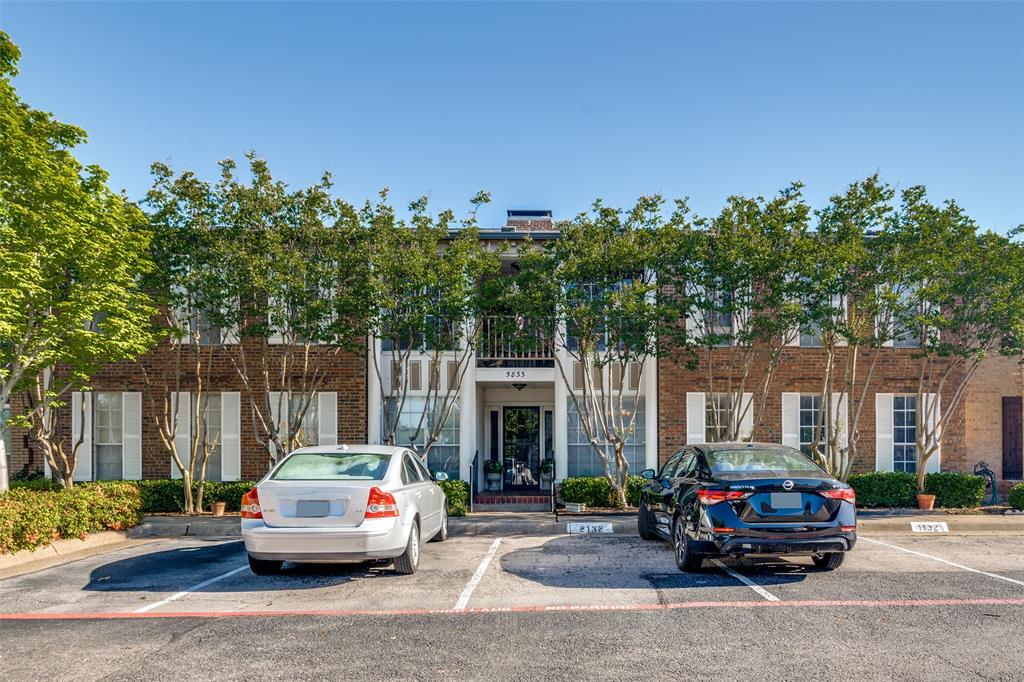 Welcome to refined, low-maintenance living in the highly sought-after Prestonwood Country Club Condos! This charming 2-bedroom, 1-bathroom residence offers an exceptional blend of comfort, style, and convenience. Step inside and be greeted by an incredibly spacious living and dining room area, bathed in an abundance of natural light pouring in through large sliding glass doors. These doors not only illuminate the space beautifully but also provide seamless access to your own private outdoor oasis. Imagine cozy evenings gathered around the elegant gas fireplace, creating a warm and inviting ambiance perfect for relaxation or entertaining guests. The thoughtful layout includes two well-proportioned bedrooms, offering peaceful retreats, complemented by a tastefully appointed full bathroom. One of the standout features is the private enclosed patio – your personal sanctuary ideal for morning coffee, al fresco dining, or simply unwinding in a tranquil, secluded setting. Forget parking hassles! This unit comes with the rare and valuable convenience of two dedicated assigned parking spaces. Living in Prestonwood Country Club Condos places you in a desirable community known for its pleasant atmosphere and convenient location. This is a fantastic opportunity to enjoy a coveted lifestyle with exceptional amenities and a prime location. Don’t miss out on this gem – schedule your private tour today and envision yourself calling this delightful condo home!