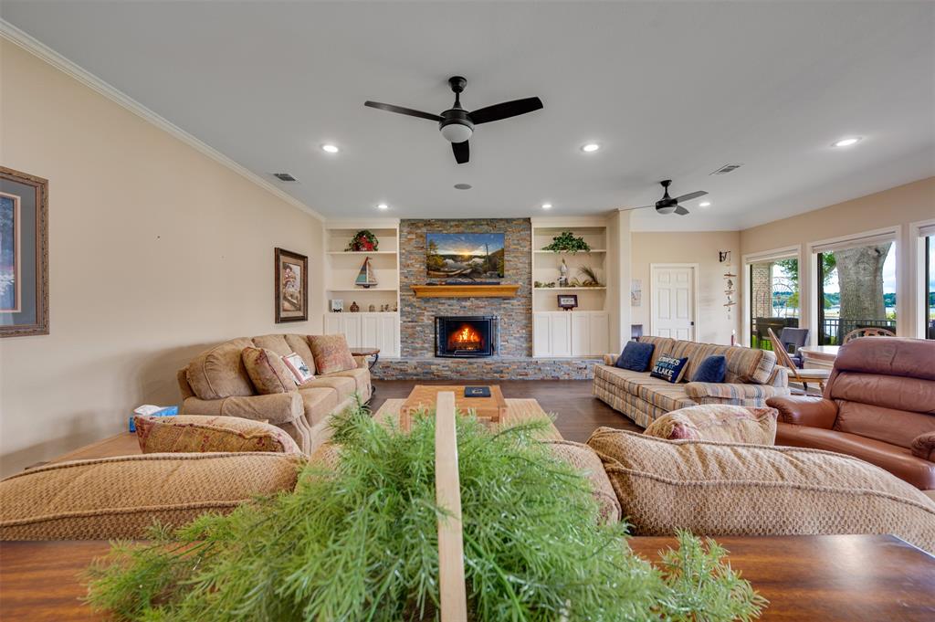 Emerald Bay - Residential