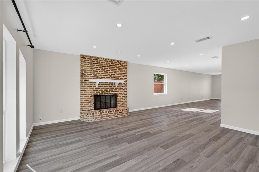 Country Meadow Ph One - Residential