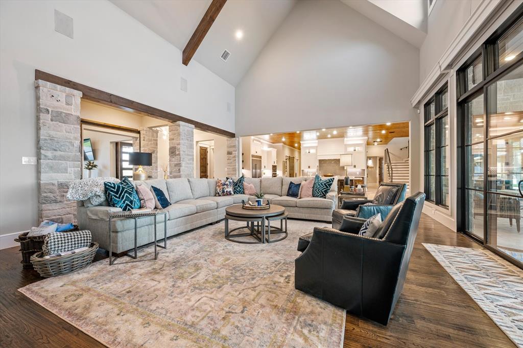 Pk Lake - Residential