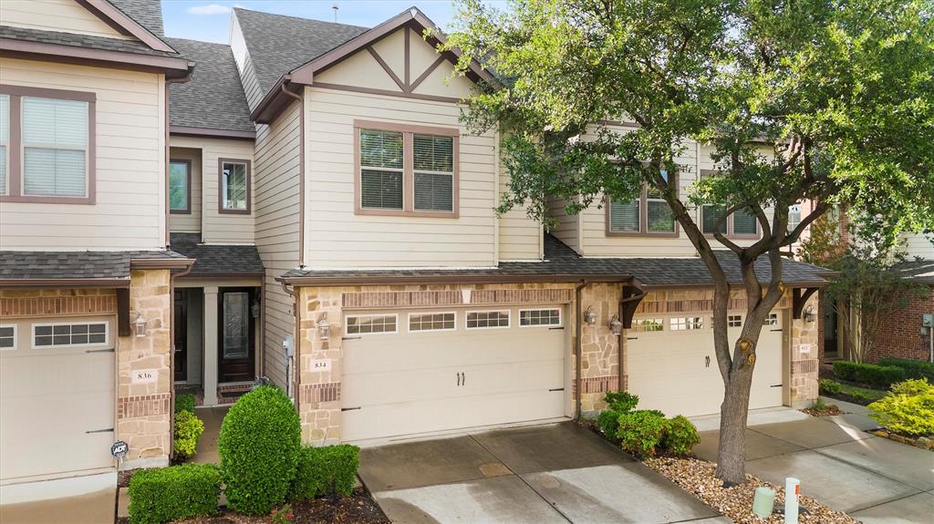 Suncreek Twnhms - Residential