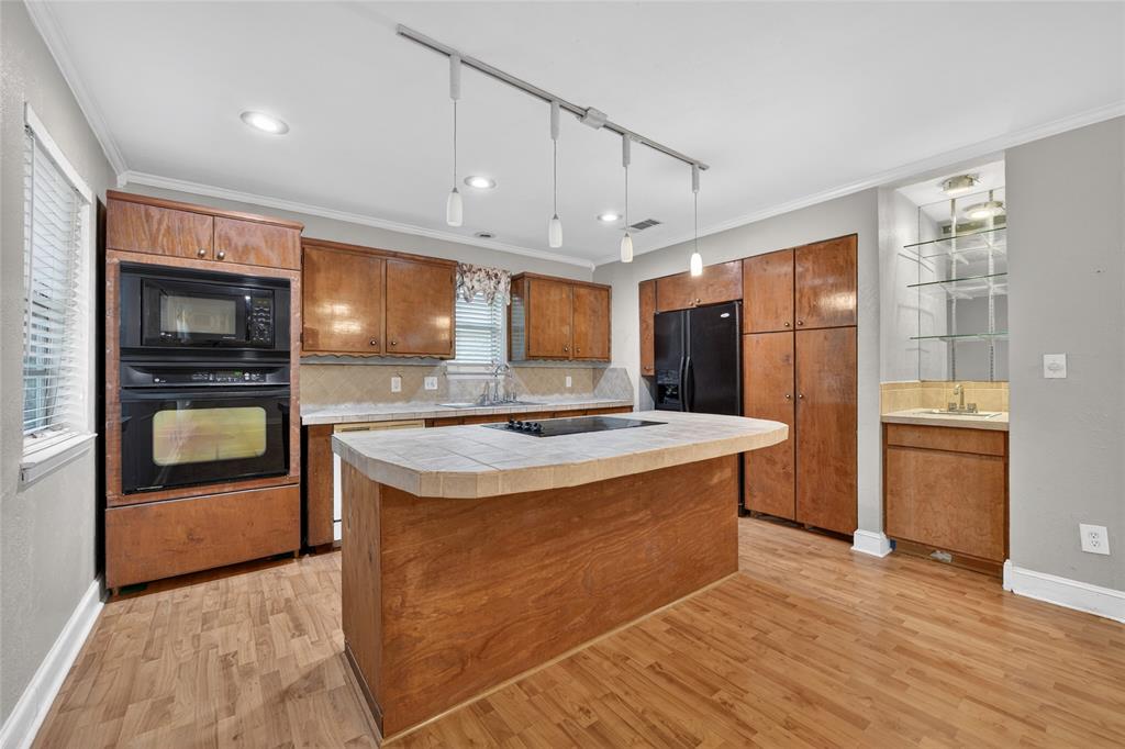 Benbrook Lakeside Add - Residential