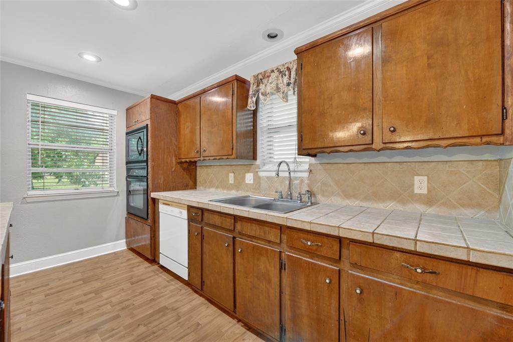 Benbrook Lakeside Add - Residential