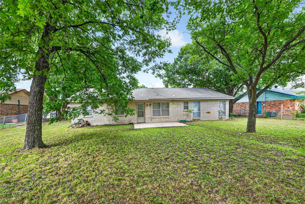 Benbrook Lakeside Add - Residential