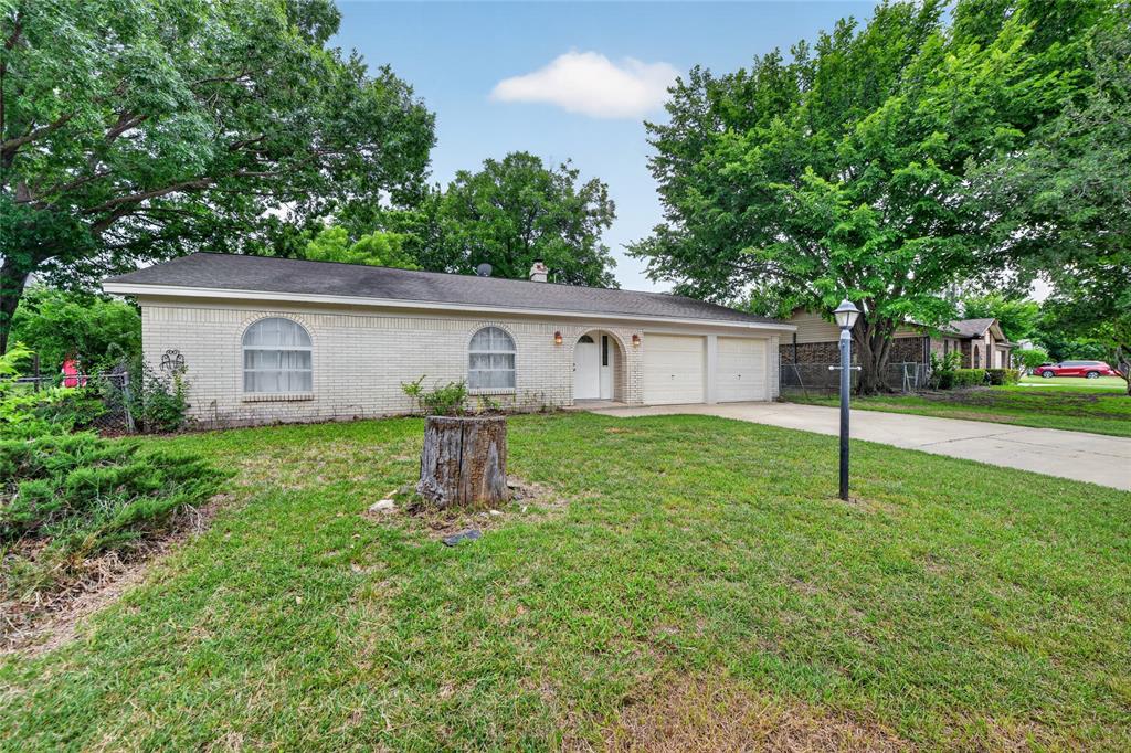 Benbrook Lakeside Add - Residential