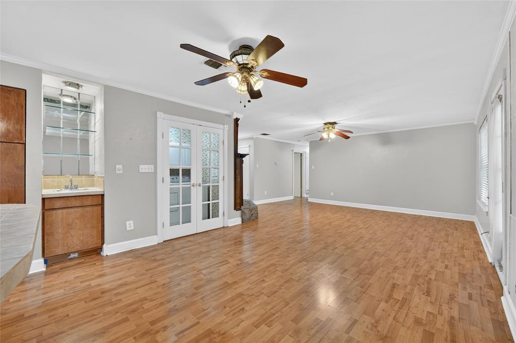 Benbrook Lakeside Add - Residential