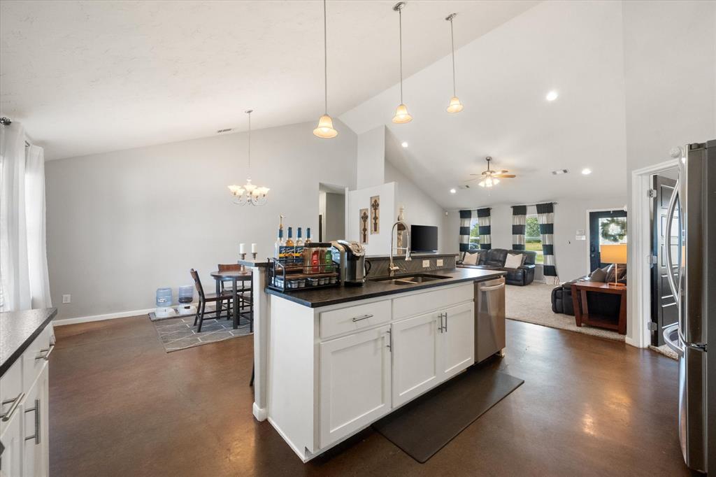 Lonesome Dove Ests-Rev - Residential