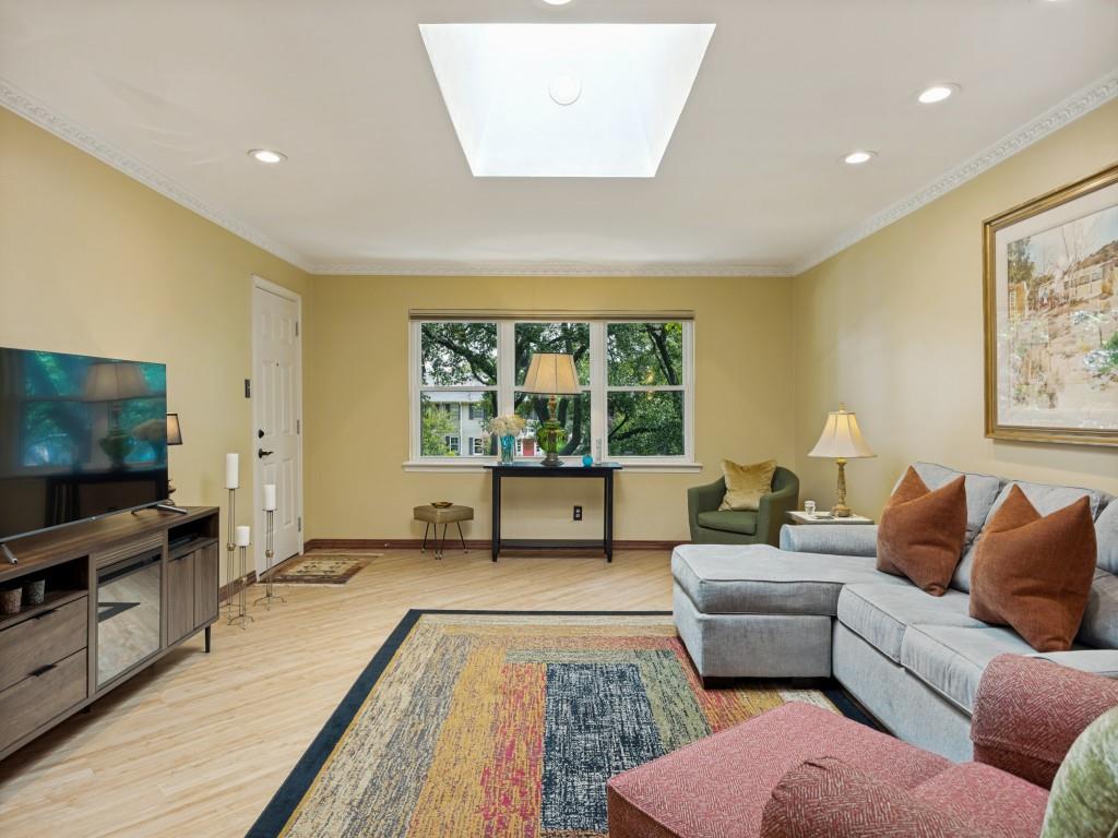 Condo Fontainbleau - Residential