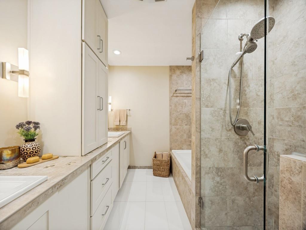 Condo Fontainbleau - Residential