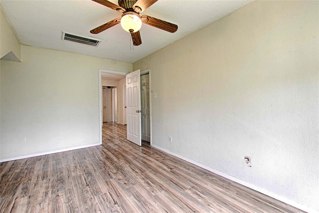 London Park Condo - Residential