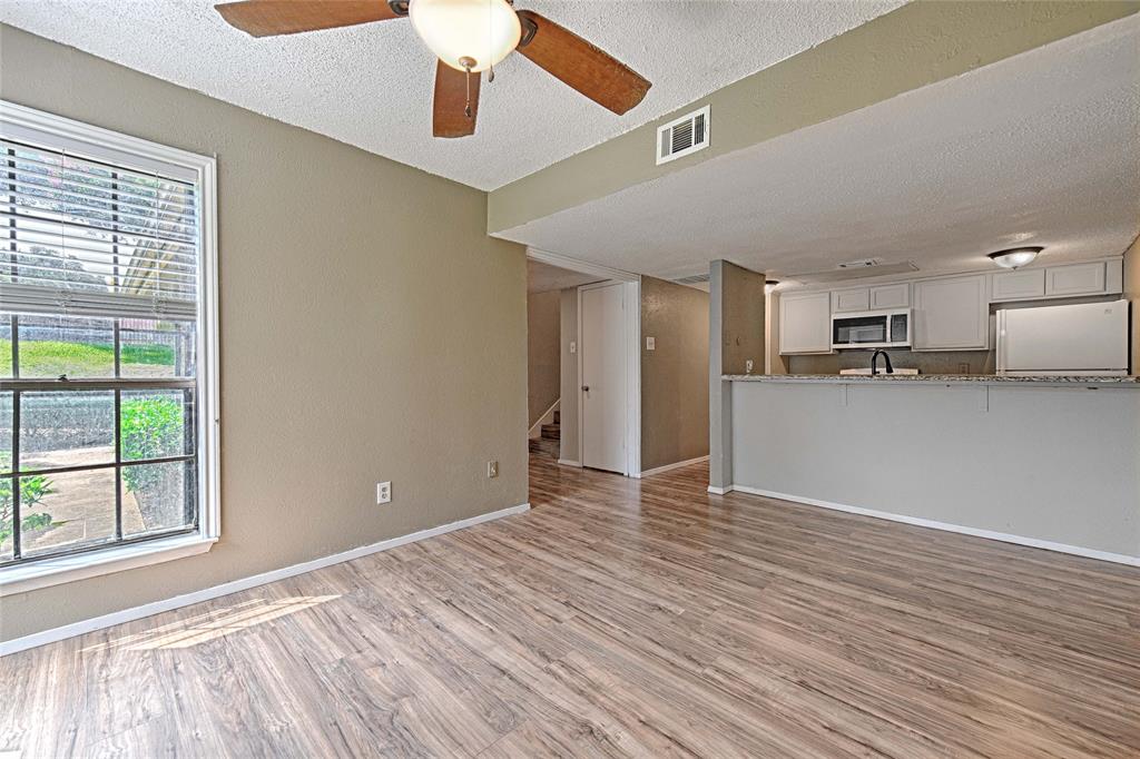 London Park Condo - Residential