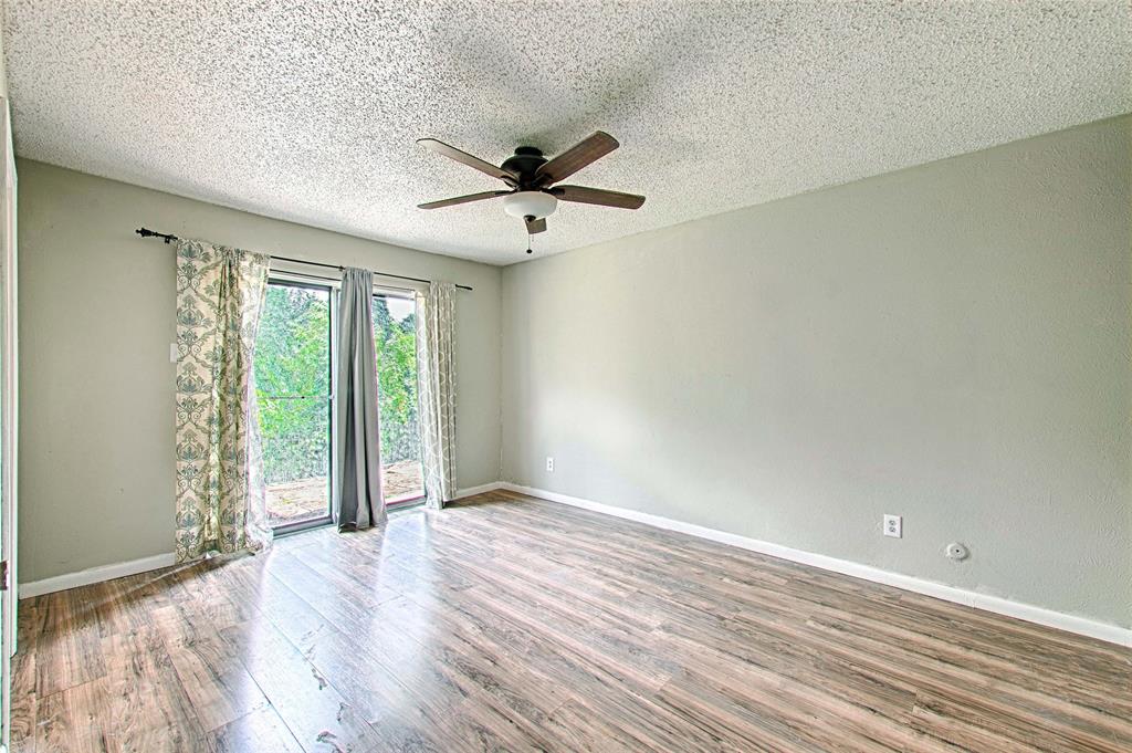 London Park Condo - Residential