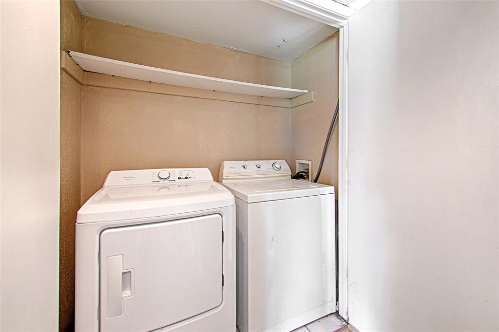 London Park Condo - Residential