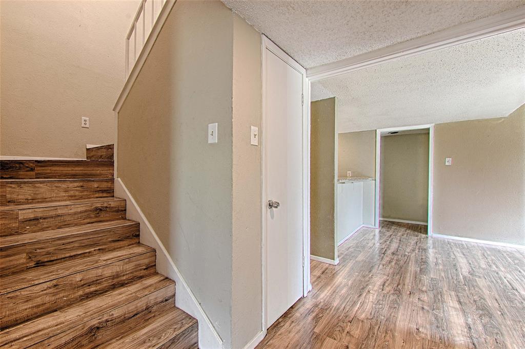 London Park Condo - Residential