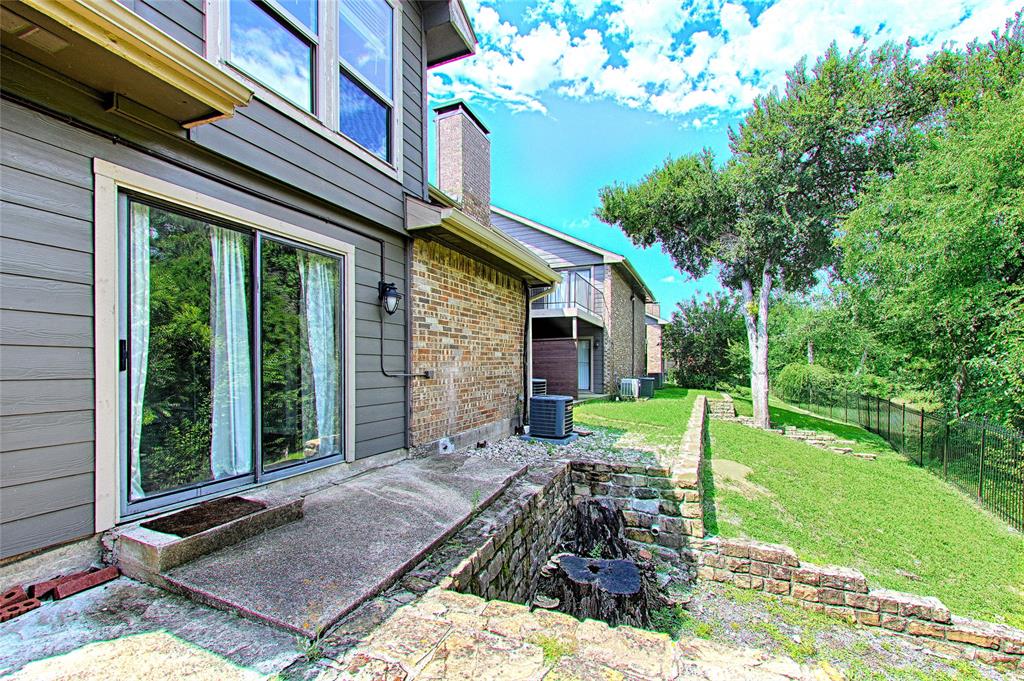 London Park Condo - Residential