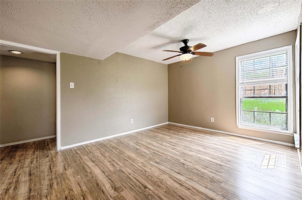 London Park Condo - Residential