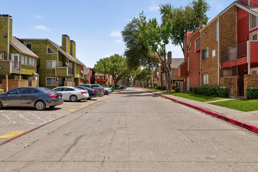 Richland Trace Condos - Residential
