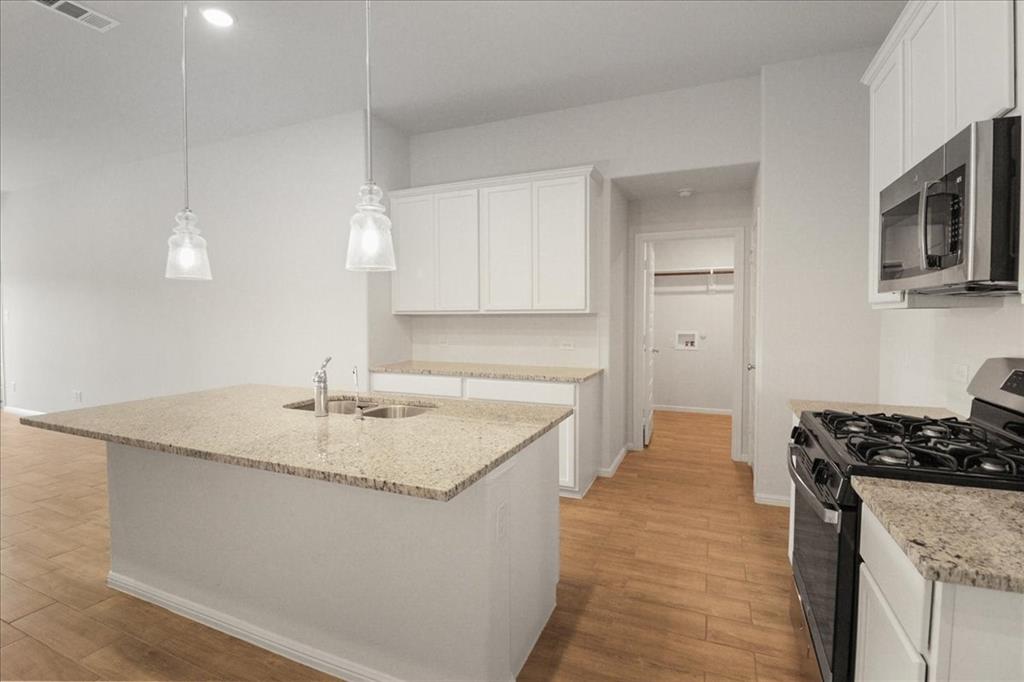 Hunters Rdg Ph I - Residential