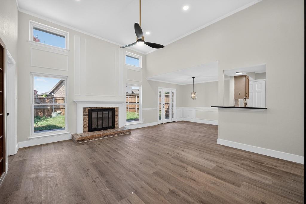 PAXTON VILLAGE - Residential