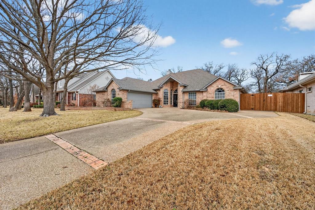 Tiverton Oaks Estates - Residential