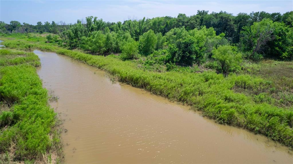Hog Creek - Land