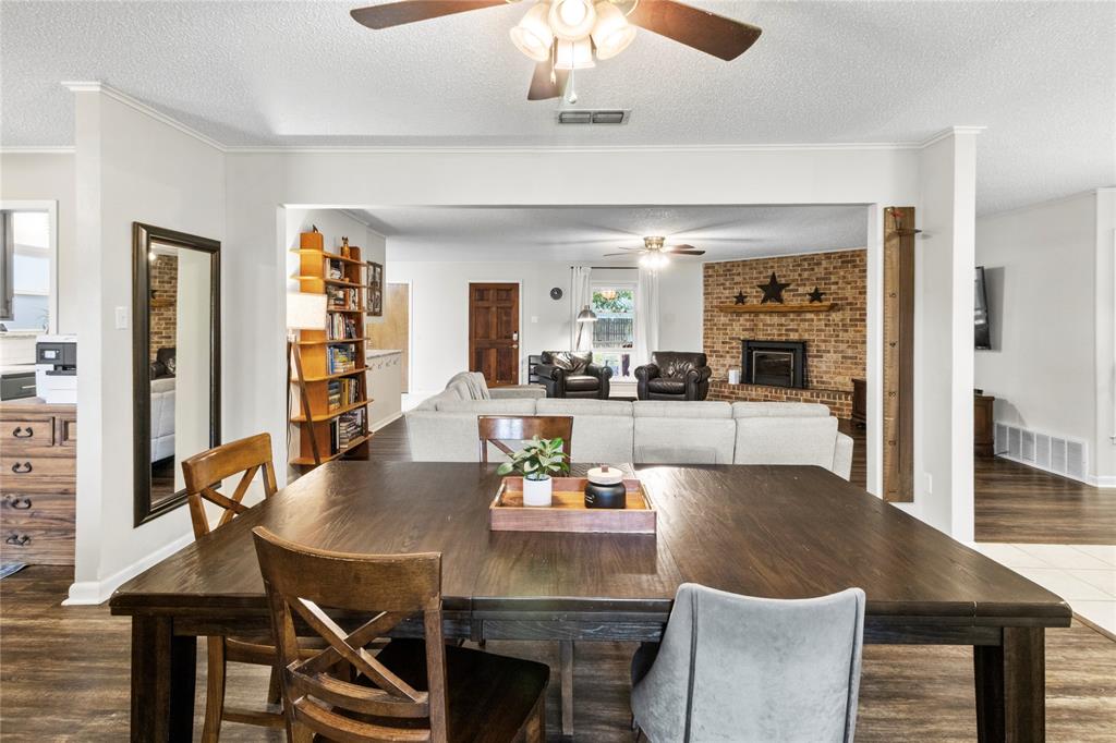 COUNTRY EAST ADDN TEAGUE - Residential