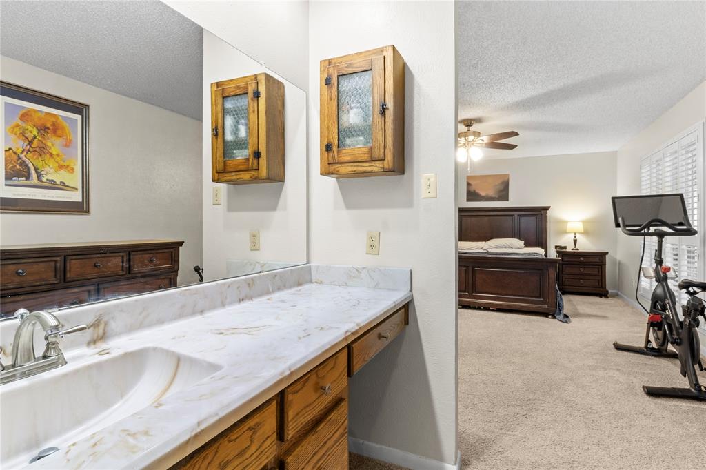 COUNTRY EAST ADDN TEAGUE - Residential