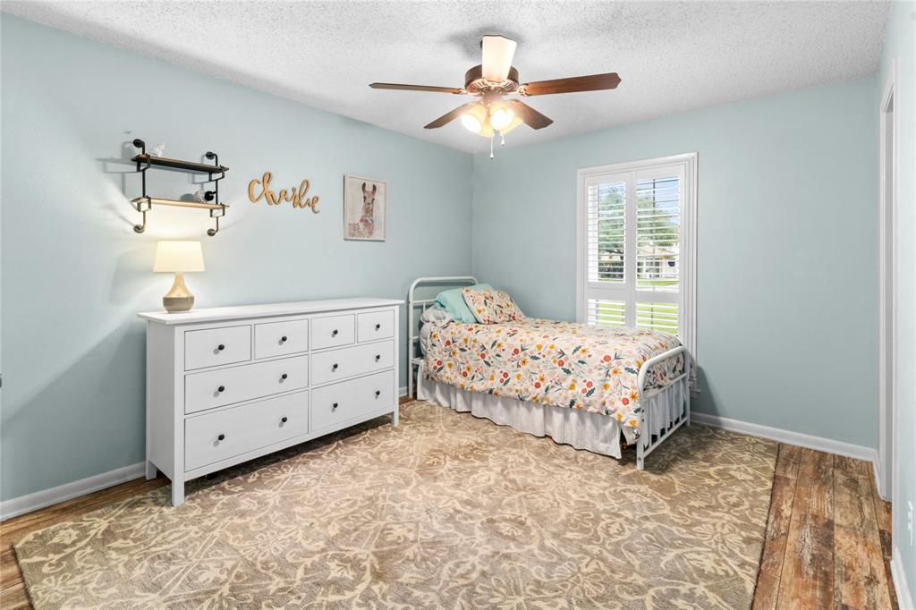 COUNTRY EAST ADDN TEAGUE - Residential
