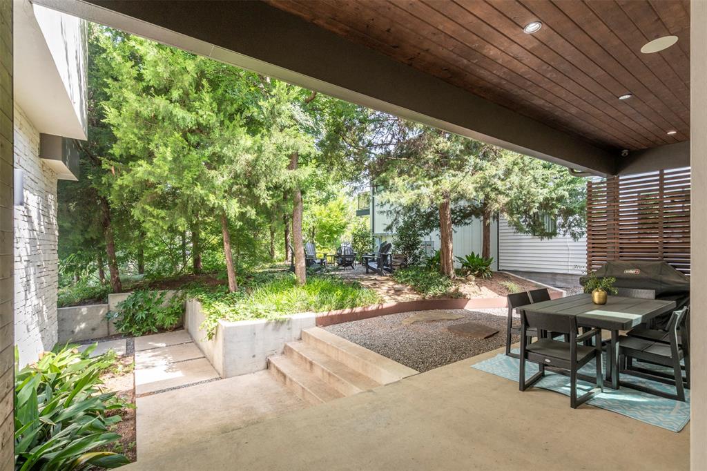 White Rock Hlnds - Residential