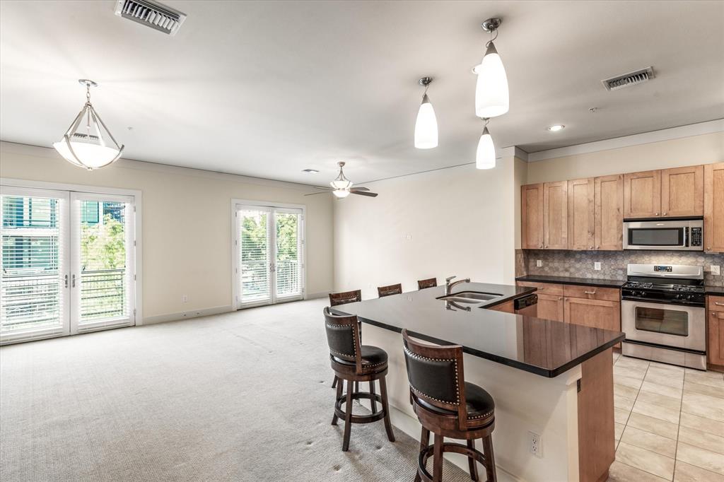 3300 W 7th Condo - Residential