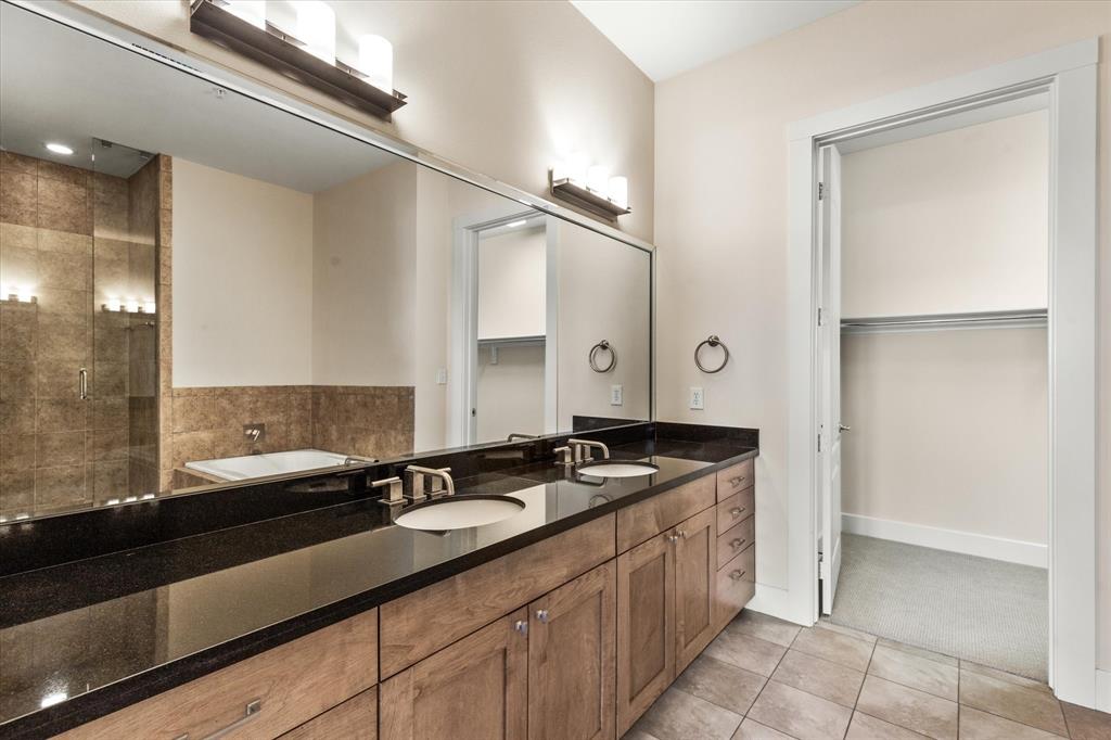 3300 W 7th Condo - Residential