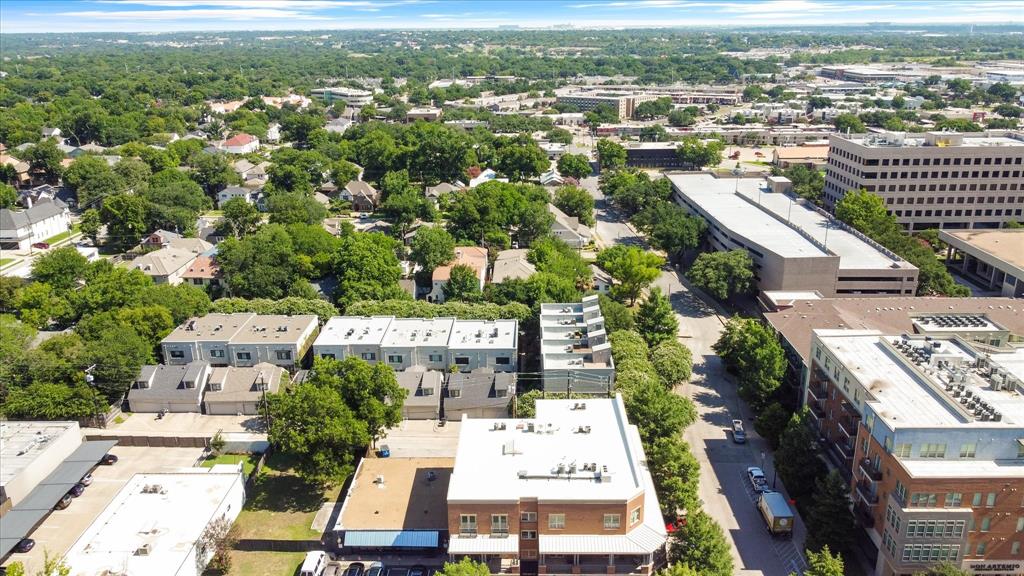 3300 W 7th Condo - Residential