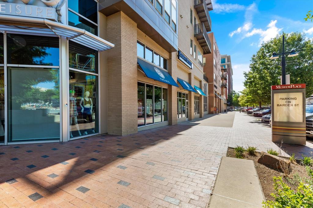 3300 W 7th Condo - Residential