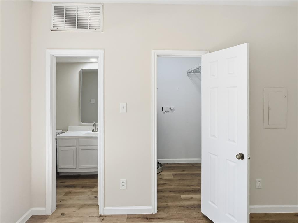 Parktown Collection Condos - Residential