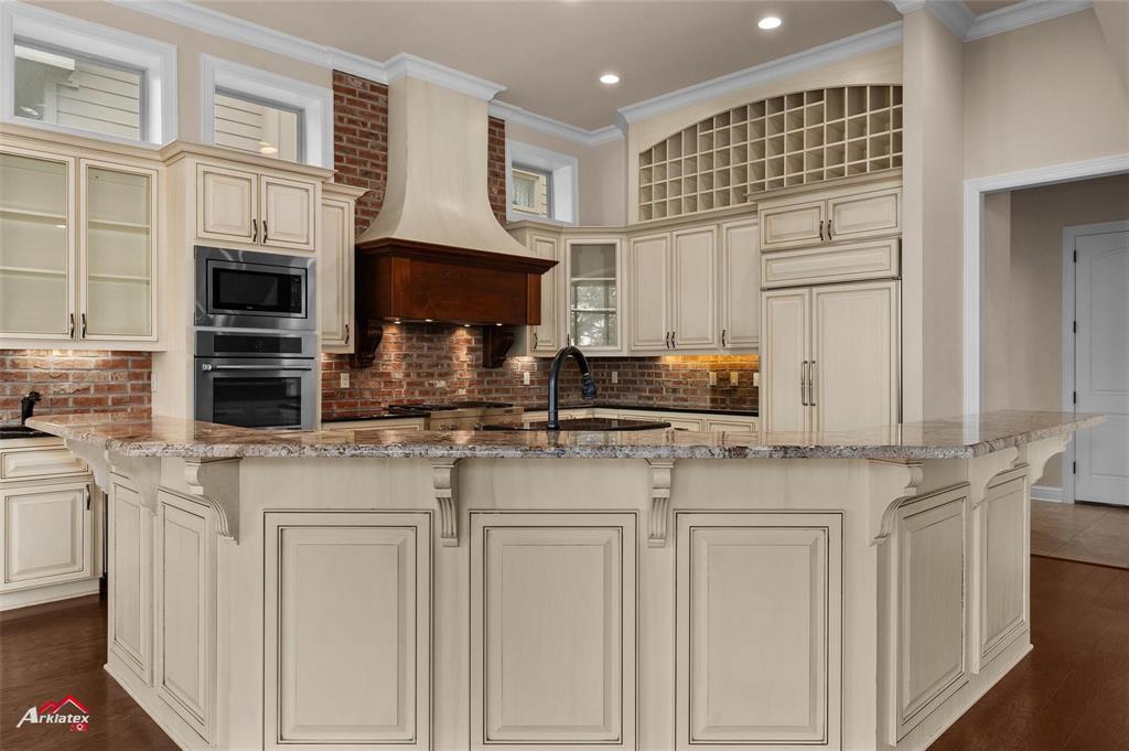 Lake Pointe Place - Residential