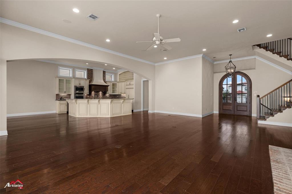 Lake Pointe Place - Residential