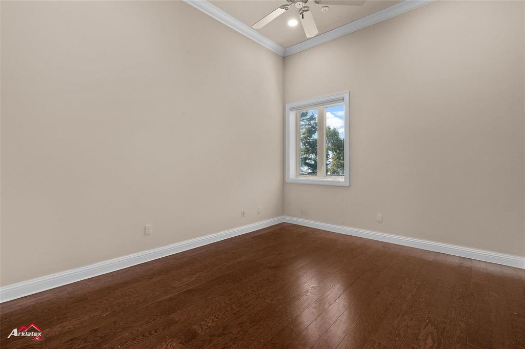 Lake Pointe Place - Residential