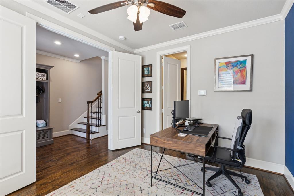 Intown Homes Farmers Market - Residential