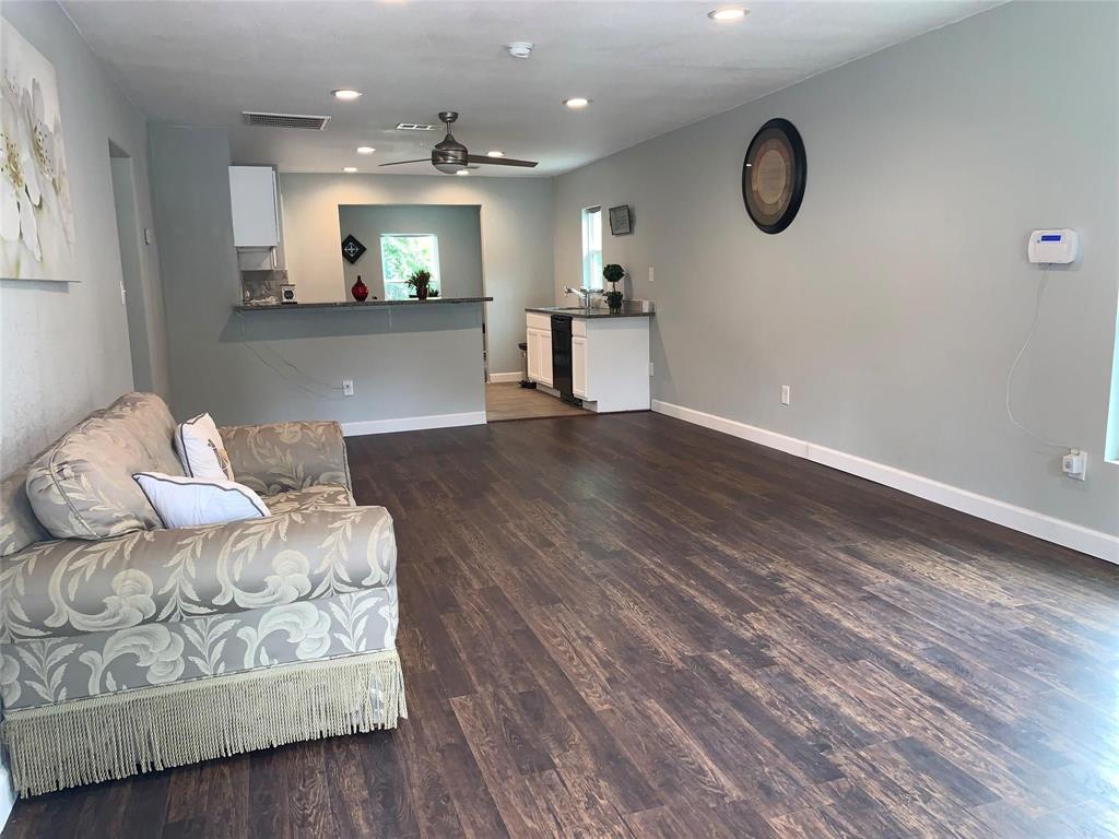 Eason Ellen L - Residential