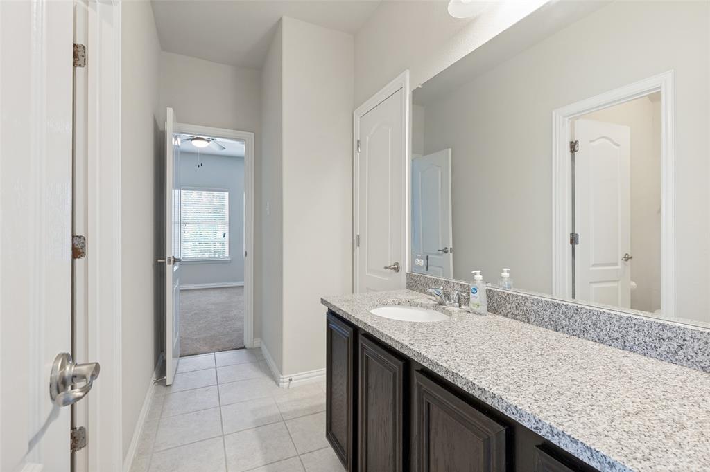 OAK CREEK TRAILS - Residential