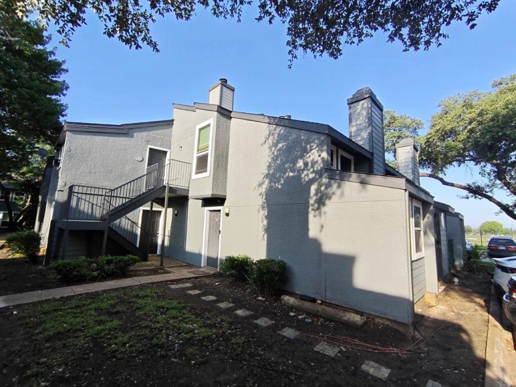 Trinity Meadows Condos - Residential