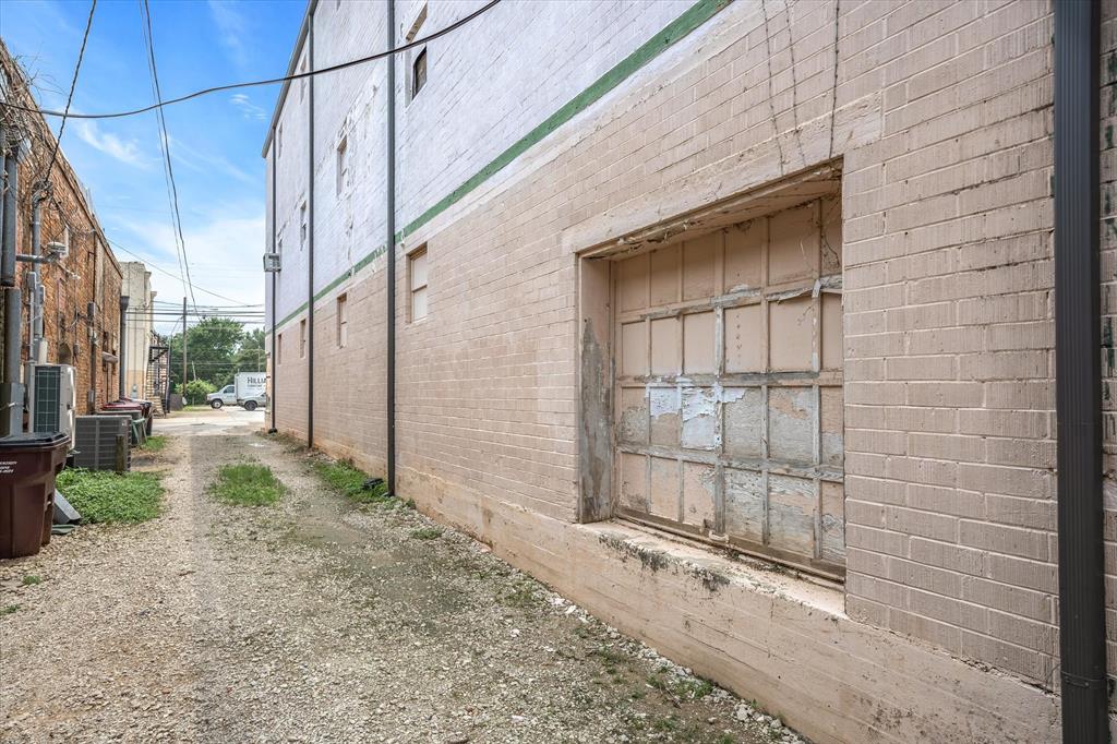 Orig Town - Commercial Sale