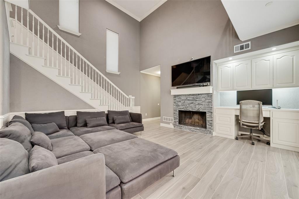 Addison Place Rev - Residential
