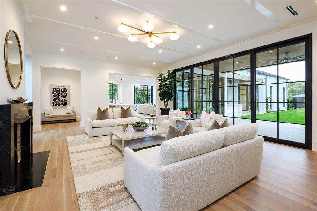 Northaven Manor - Residential
