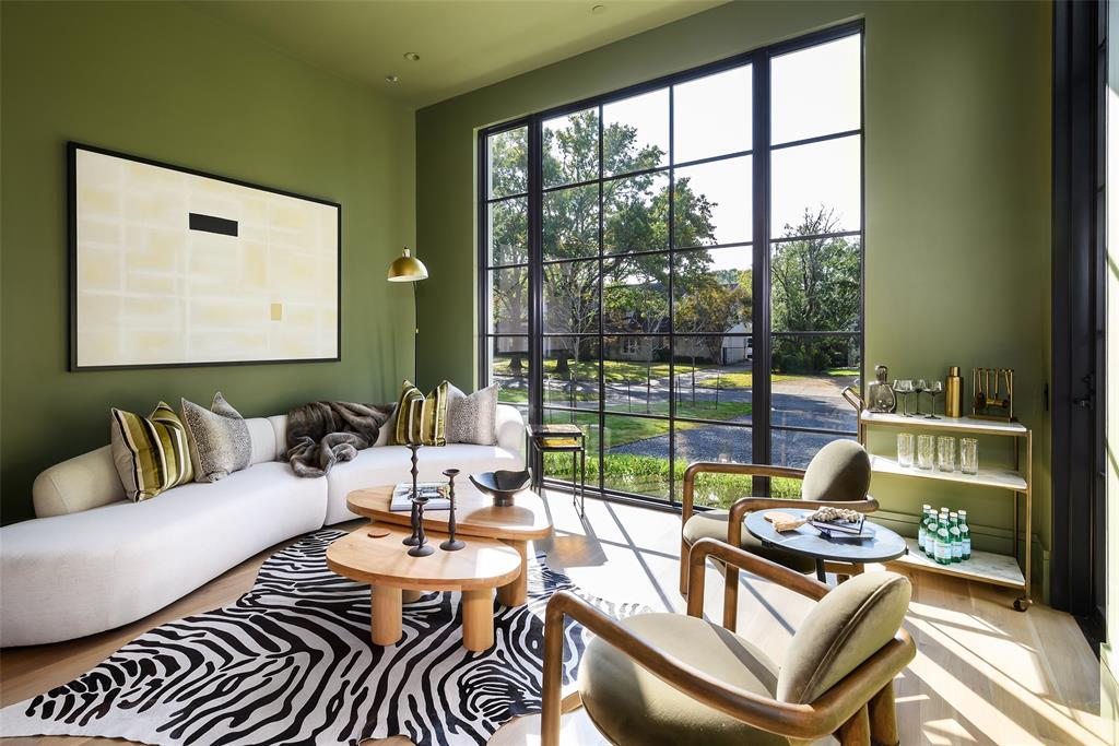 Northaven Manor - Residential
