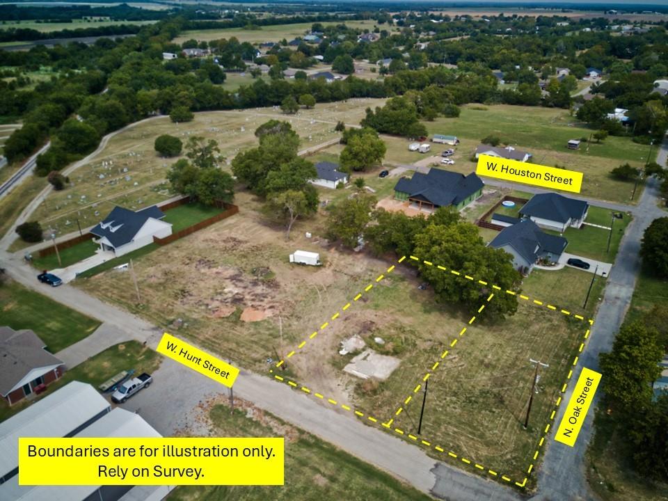 These generously sized lots are ready for your dream home or two individual homes in a well established neighborhood. Located at the west end of Hunt Street, this property provides a quite and peaceful place to call home. With no through traffic and located just blocks off the town square these lots combine convenience with solitude. There is an existing storm shelter located near the northwest corner of the property providing emergency refuge while not imposing on the backyard functionality. 
 
This is a unique opportunity to own a property in a town that offers small-town charm and a friendly community atmosphere while being close to the conveniences of larger cities. Don't miss out on the chance to make this lot your own and build the home of your dreams in a location that is sure to exceed your expectations.