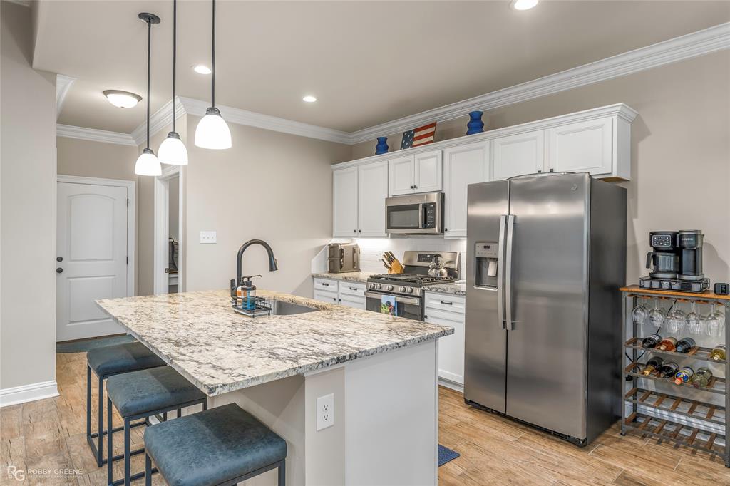 Lost River - Residential