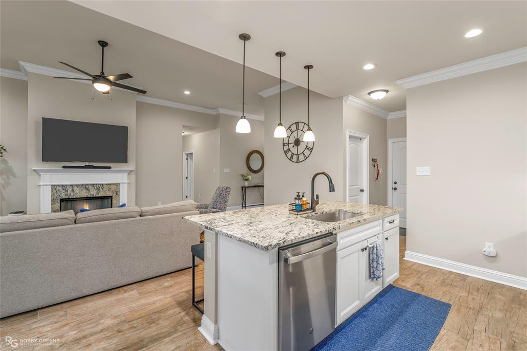 Lost River - Residential